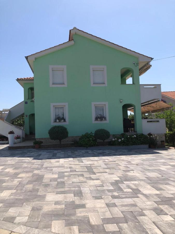 Lucija Apartments Vrh  Luaran gambar