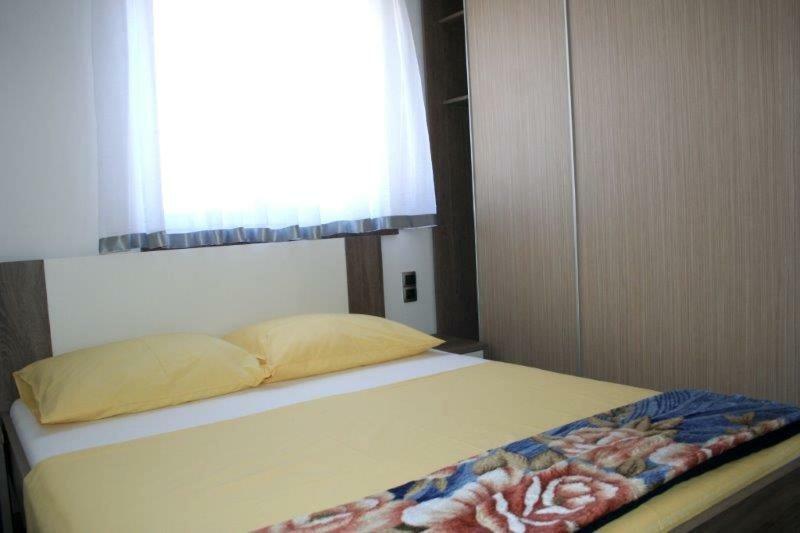 Lucija Apartments Vrh  Luaran gambar