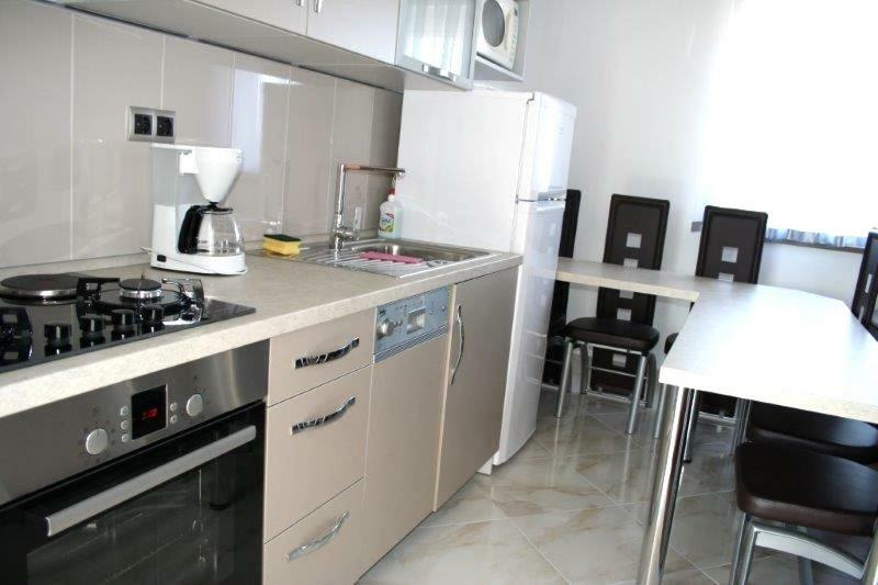 Lucija Apartments Vrh  Luaran gambar